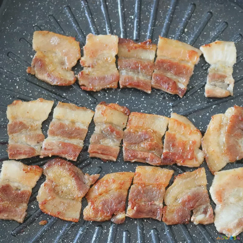 大厨教馄饨馅的做法视频_正宗馄饨馅视频教程_家常馄饨馅的做法