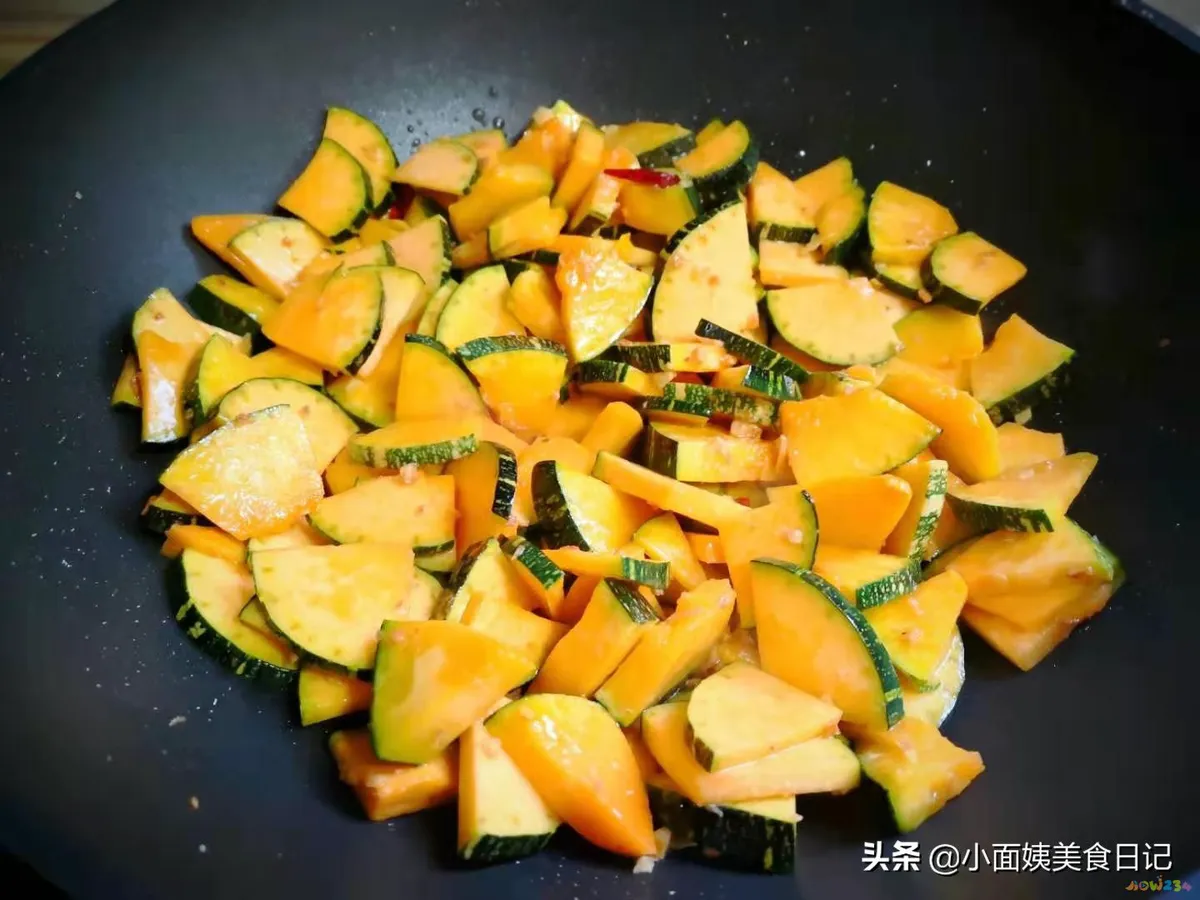 南瓜家常做法_蛋黄焗南瓜家常做法_盐焗南瓜家常做法