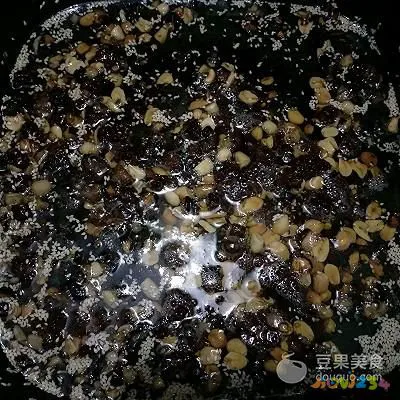 红焖牛肉牛肉的家常做法_辣椒牛肉酱的家常做法_酱辣椒的做法大全2014