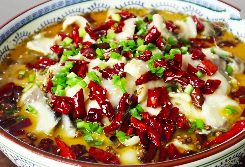 红烧草鱼的家常做法_家常红烧做法草鱼窍门_家常红烧做法草鱼视频