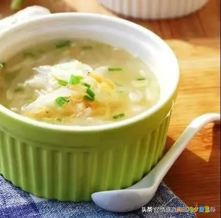 海鲜疙瘩汤的打法_海鲜家常疙瘩汤做法窍门_海鲜疙瘩汤的家常做法