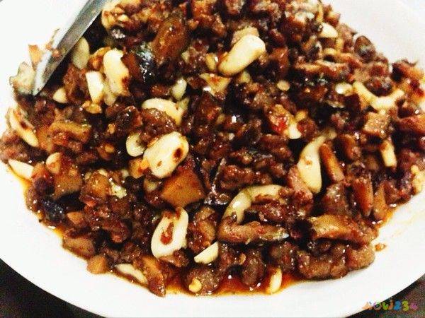 东北香辣肉丝的家常做法_茄子肉丝面的家常做法_肉丝茄子炒豆角的做法