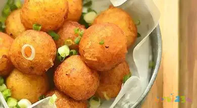 炸丸子的家常做法_炸丸孑做法视频_怎样炸丸