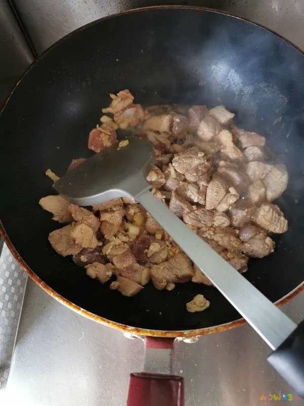 红烧肉的家常做法_家常红烧肉做法视频教程_家常红烧肉做法简单