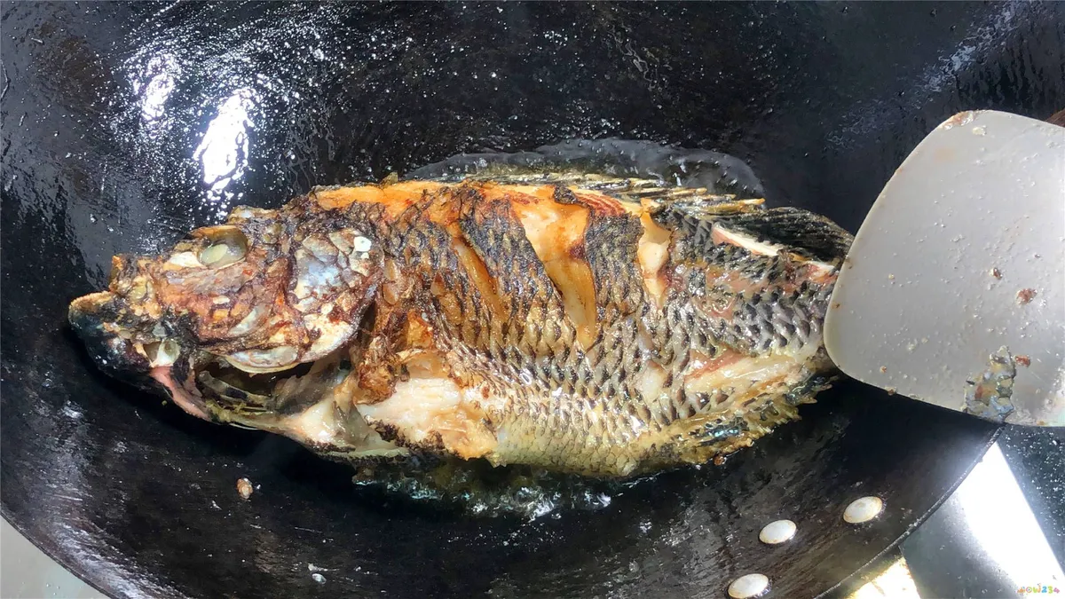 家常糖醋丸子的做法_糖醋鱼的家常做法_糖醋鲤鱼的家常做法视频