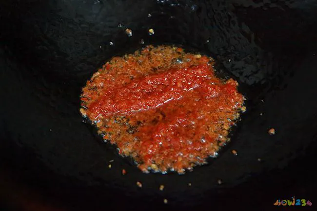 家常菜水煮鱼的做法_家常水煮花生米做法_香辣水煮鱼片家常做法