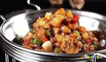 家常辣酱炒鱿鱼做法_家常自制香辣酱的做法_水果辣酱的家常做法