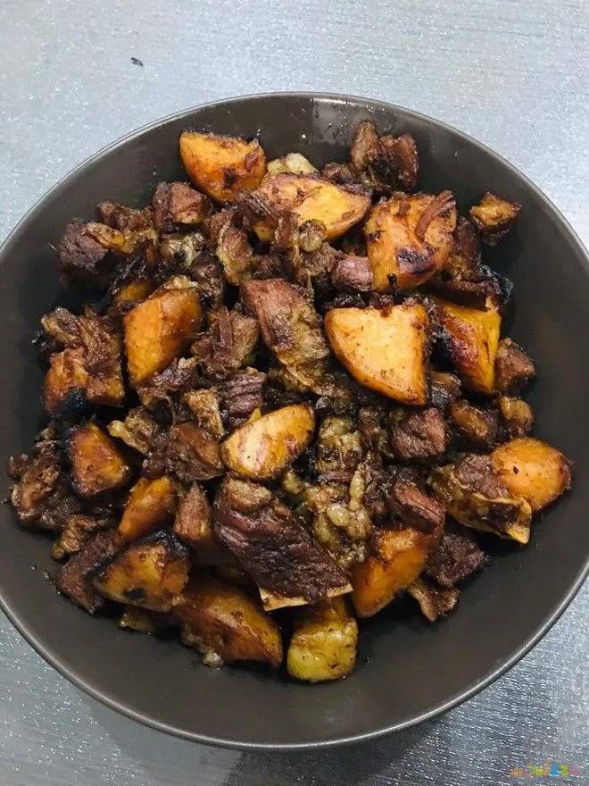 乱炖的家常做法步骤_家常乱炖怎么做好吃_乱炖的家常做法视频