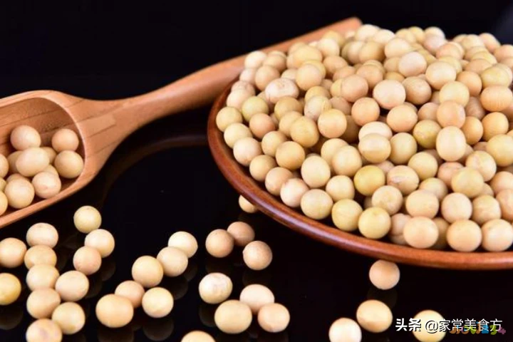 牛肉辣酱的家常做法窍门_家常自制香辣酱的做法_柿子辣酱的家常做法