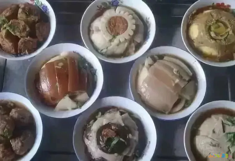 白菜家常做法焖饼怎么做_白菜焖饼的家常做法_白菜家常做法焖饼视频