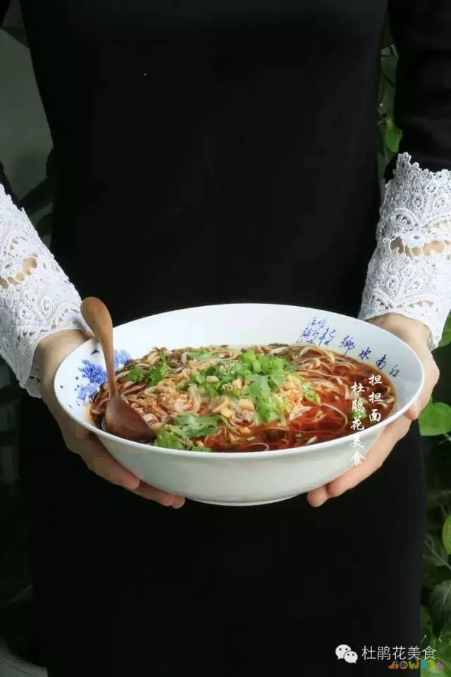 家常手抓饼的做法手抓饼的家常_家常炸丸子的家常做法_混沌家常做法