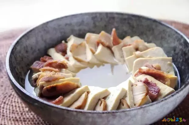 肉丸汤的家常做法窍门_鸡蛋酿肉丸的家常做法_土豆肉丸汤的家常做法