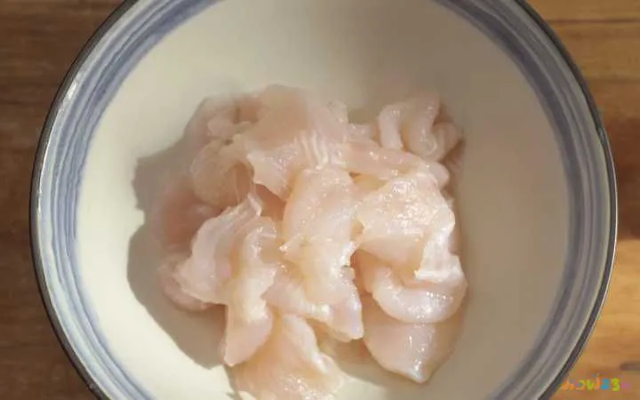 清蒸鲈鱼的家常做法_家常梭鲈鱼的做法_海鲈鱼做法大全家常