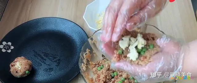 扣肉的家常做法视频_糯米扣肉的家常做法_四川扣肉的家常做法