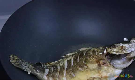 家常最简单的做鱼方法糖醋鱼_糖醋鱼的家常做法_糖醋鱼糖醋的做法