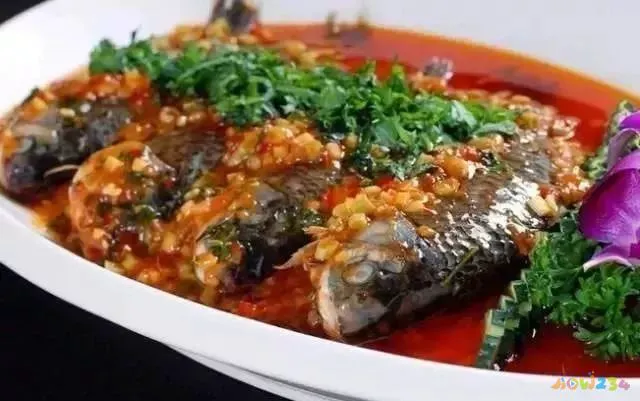 白菜家常做法焖饼视频_白菜家常做法焖饼怎么做_白菜焖饼的家常做法