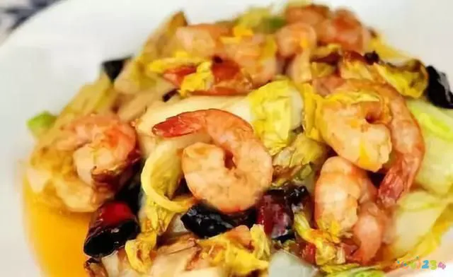 家常油焖笋的做法_家常野笋小炒肉的做法_细笋的家常做法