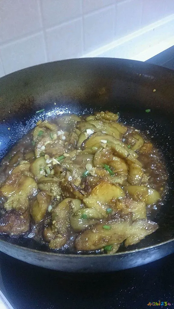 茄子土豆豆角家常做法_豆角炒茄子的家常做法_茄子烧豆角的家常做法