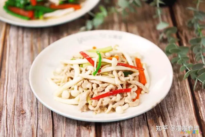 鲍鱼菇的家常做法_滑菇小酥肉的家常做法_猴头菇的家常做法