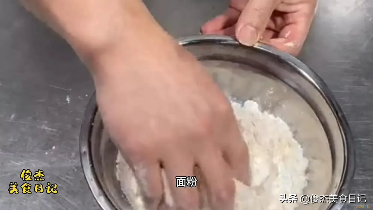 海灵菇的家常做法_鲍鱼海参白雪菇汤的做法_白雪菇的家常做法