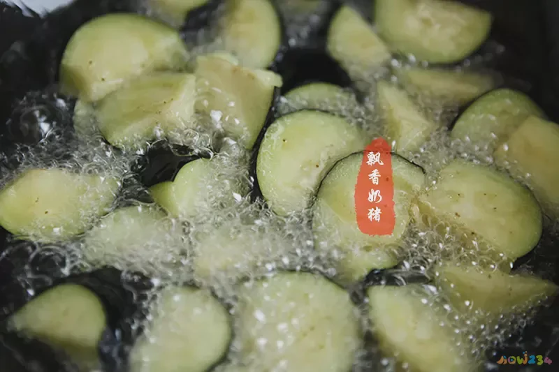 正宗地三鲜做法视频_家常地三鲜_三鲜地怎么做好吃