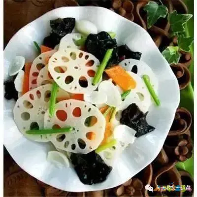 干煸豆角的家常做法_家常做法干煸豆角怎么做_干煸豆角的做法家常干煸豆角