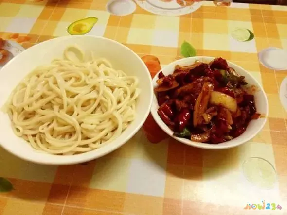 芝麻酱拌面的家常做法_大盘鸡拌面家常做法_碎肉拌面的家常做法