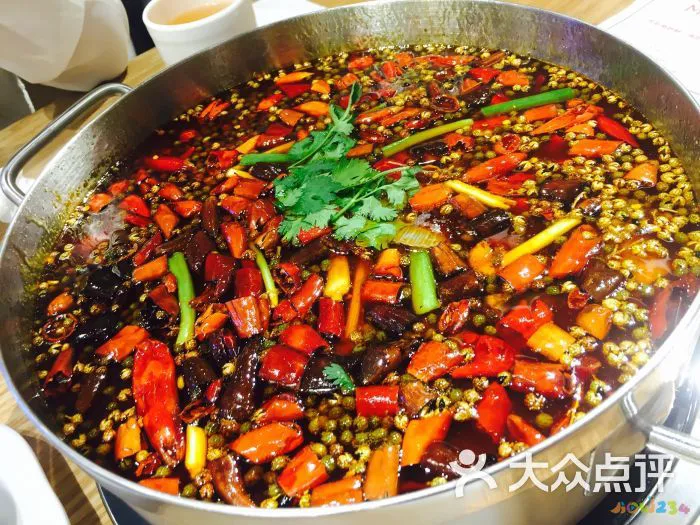 家常鱼火锅简单做法_麻辣牛肉火锅家常做法_麻辣鱼火锅的家常做法