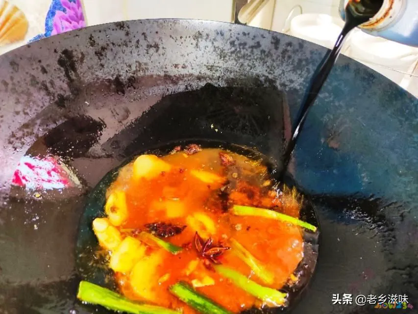 三道鳞鱼的家常做法_鳞炸鲫鱼做法大全家常_炖三道鳞的家常做法图