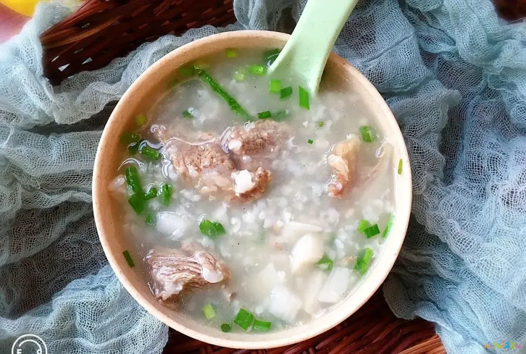 花蛤炒冬瓜的家常做法_炒冬瓜的吃法_冬瓜炒花甲的做法