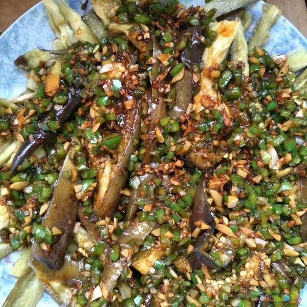 茄子家常做法咸菜油条怎么做_油茄子咸菜的家常做法_油茄子咸菜的腌制方法大全