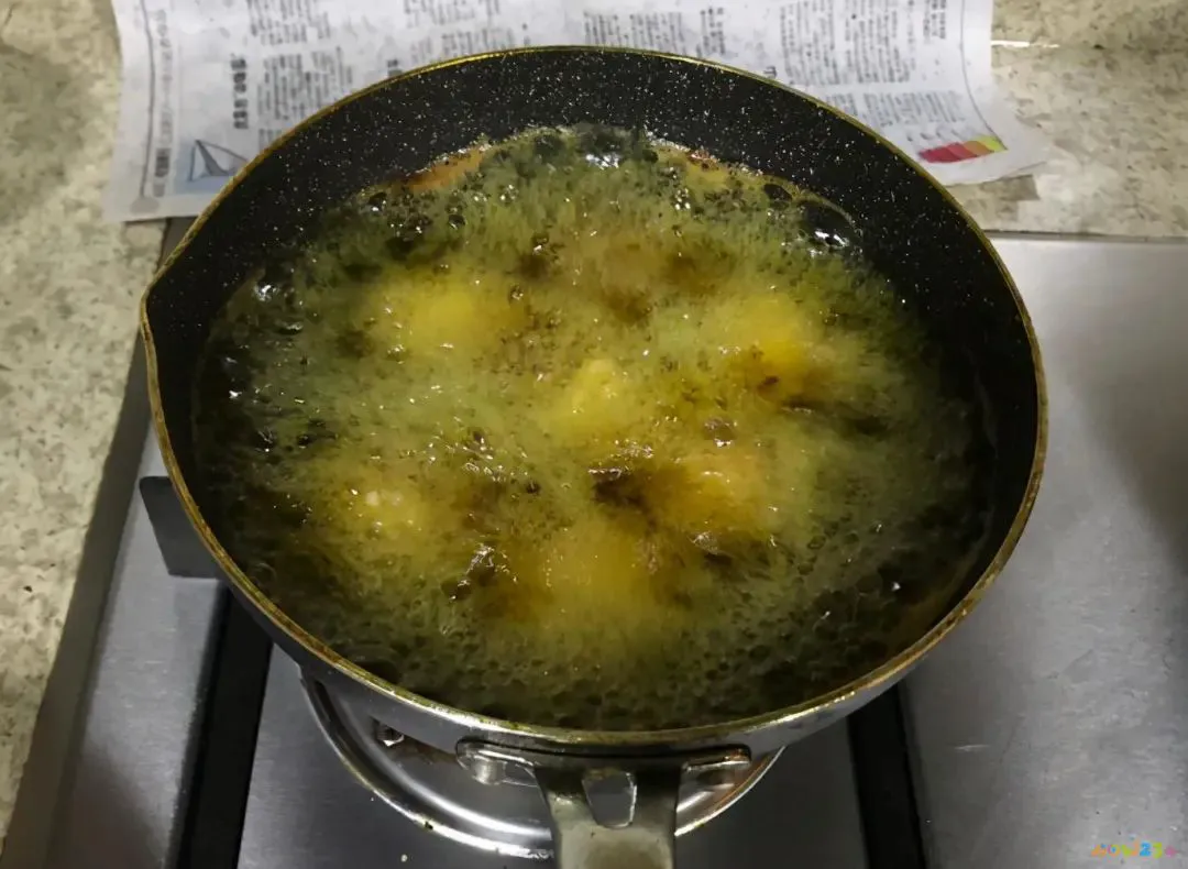 各种炸丸子的做法大全窍门窍门_炸丸子的家常做法_家常炸丸子的做法视频
