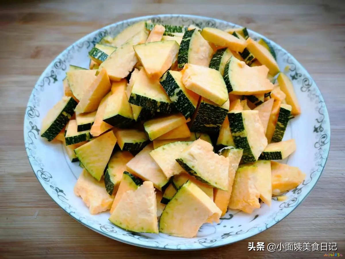 蛋黄焗南瓜家常做法_南瓜家常做法_盐焗南瓜家常做法