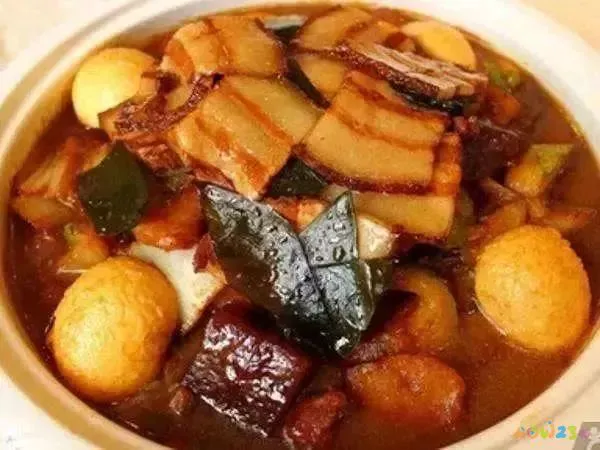 白菜焖饼的家常做法_白菜家常做法焖饼怎么做_白菜家常做法焖饼视频