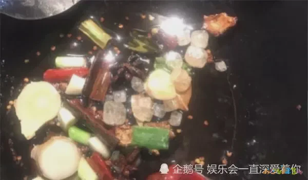 炖排骨汤的家常做法_排骨炖豆角家常做法_排骨炖玉米粒做法大全家常