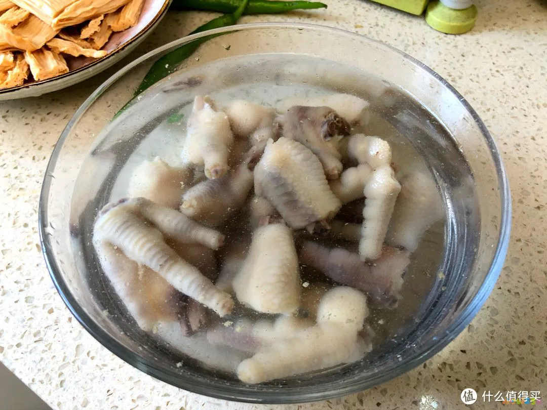 它是鸡身上最贵的肉，18元一斤，富含胶质，女人越吃越漂亮！​