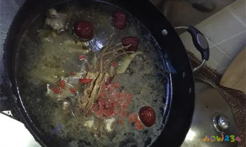 清汤火锅底料的家常做法_火锅底料清汤怎么配_火锅底料清汤的做法和配方