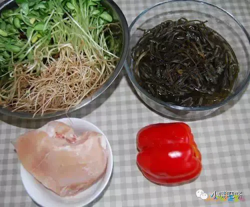 香菇炖鸡家常做法_香菇炖鸡的做法简单又好吃_家常香菇炖鸡的做法大全