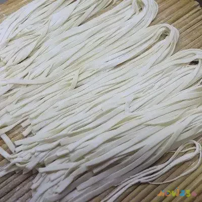 鸡肉面条的家常做法_面条鸡肉家常做法视频_面条鸡肉家常做法窍门