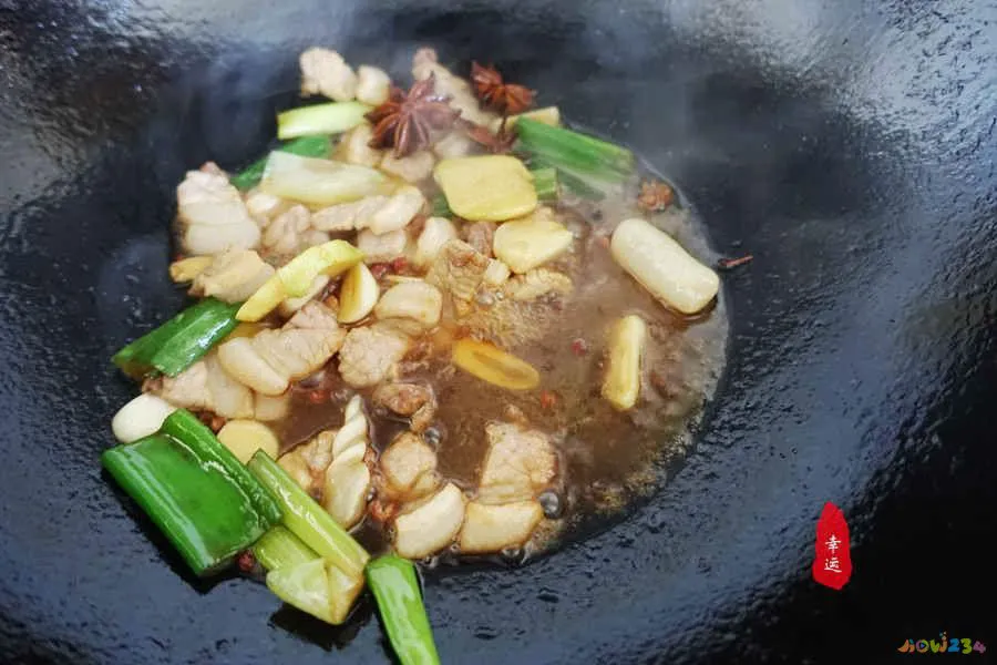 炖鲤鱼家常做法怎么做_家常炖鲤鱼的做法_炖鲤鱼家常做法最好吃