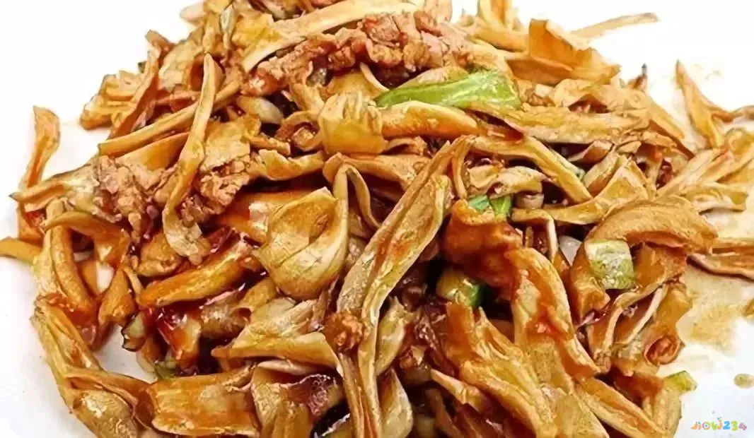 白菜家常做法焖饼怎么做_白菜焖饼的家常做法_白菜家常做法焖饼视频