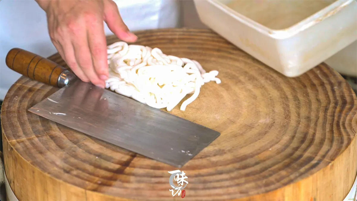 鱼头剁椒能做什么菜_家常鱼头做法剁椒怎么做_剁椒鱼头的家常做法