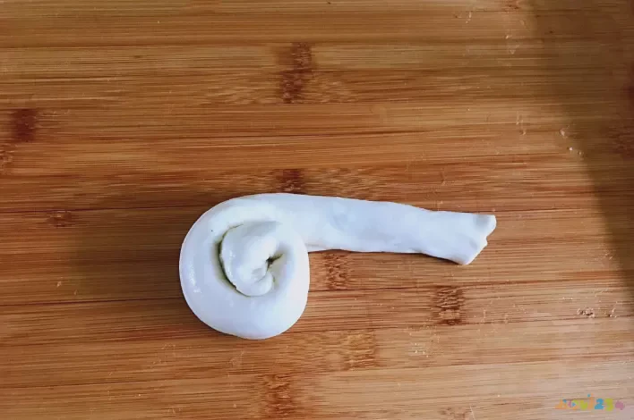 家常葱油饼_葱油手撕饼_葱油花卷的家常做法