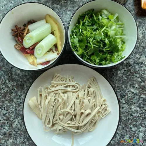 家常扯面块_家常扯面的和面方法技巧_家常扯面