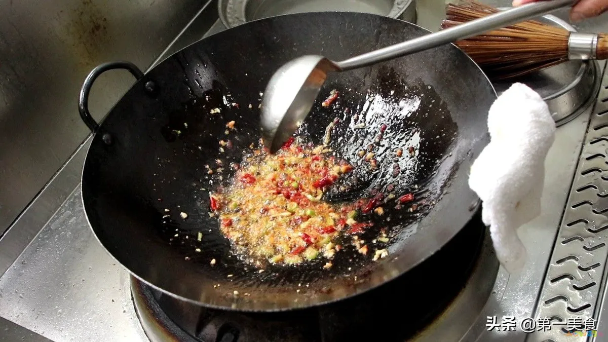 茄子家常做法大全_风味茄子家常做法_茄子家常做法