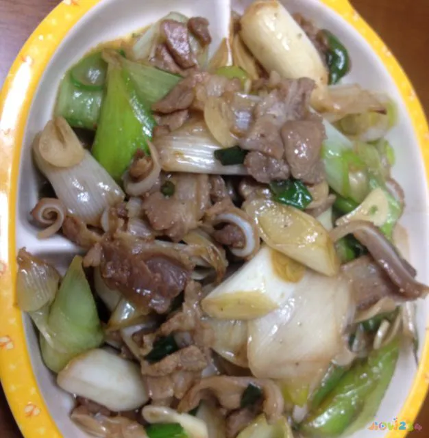 最爱吃的家常肉菜_上海家常菜_四川牙菜梅菜扣肉的家常做法