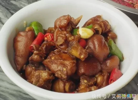 家常红烧肉的做法拌面的做法_家常红烧猪蹄做法大全_红烧猪蹄的家常做法