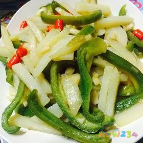 酸辣土豆丝的家常做法_简单酸辣土豆丝_31种土豆家常做法酸辣土豆丝