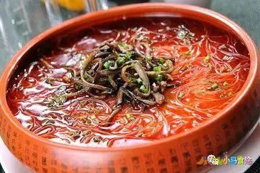 水果辣酱的家常做法_家常自制香辣酱的做法_家常辣酱炒鱿鱼做法