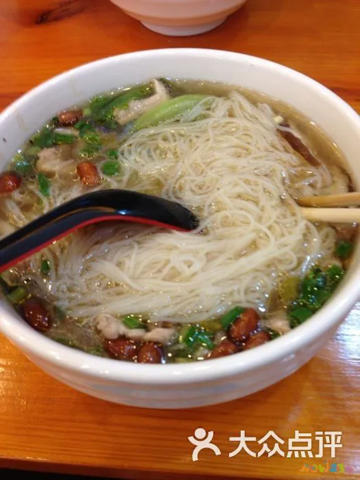 硬菜家常做法图解_桂林家常菜做法_家常盐菜肉的做法视频